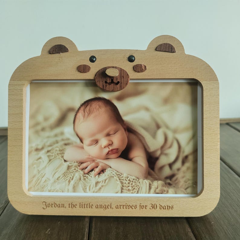 Cute Bear Photo Frame DIY Set. Personalized Baby Picture Frame. Birth Announcement Frame. Picture Frame for New Parents. New Baby Gift.